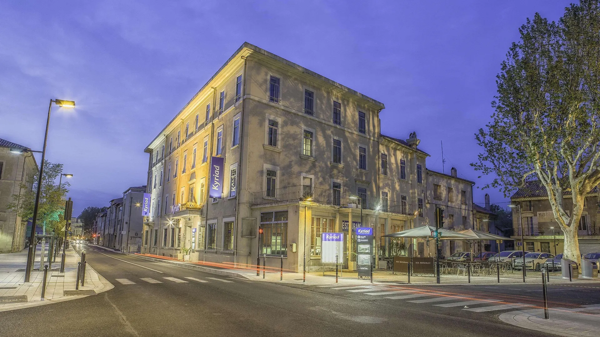 Hotel Kyriad Orange Centre A7/A9
