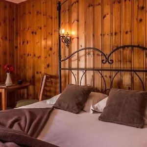 hotel-le-chamonix.hotels-rhonealpes.com/